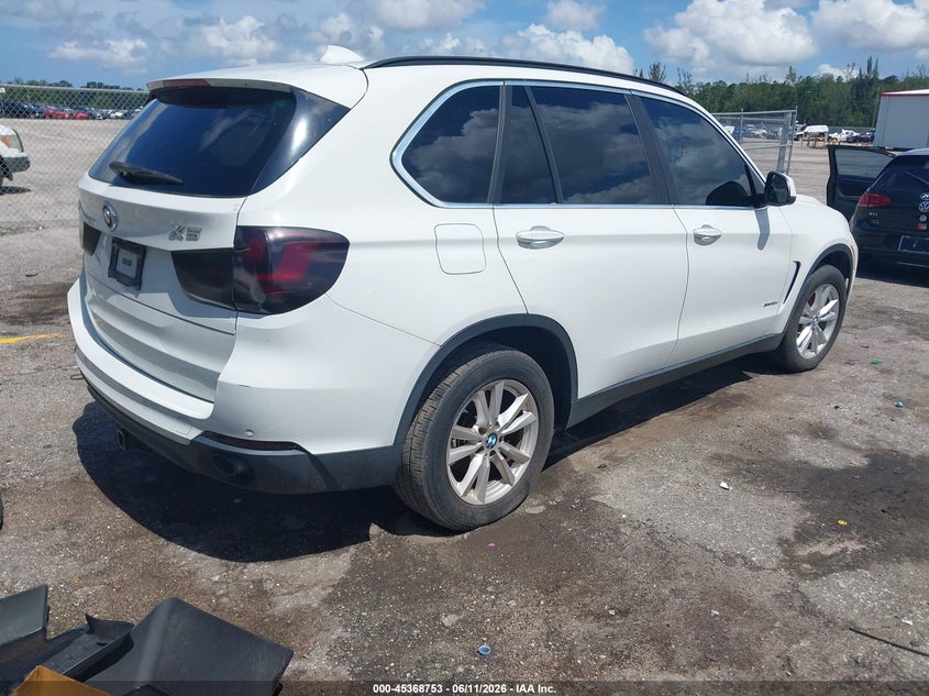 2015 BMW X5 VIN 5UXKS4C53F0N06544 IAAI salvage auction — NORMAL WEAR, Clear (Florida), sold $4,550 on 2026-07-29 (photo 4)