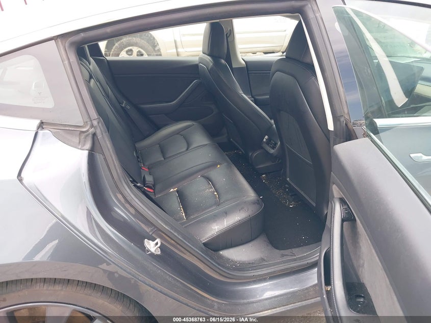 2019 Tesla Model 3 VIN 5YJ3E1EB9KF231174 IAAI salvage auction — FRONT END, Salvage Title, sold $4,150 on 2026-07-31 (photo 8)