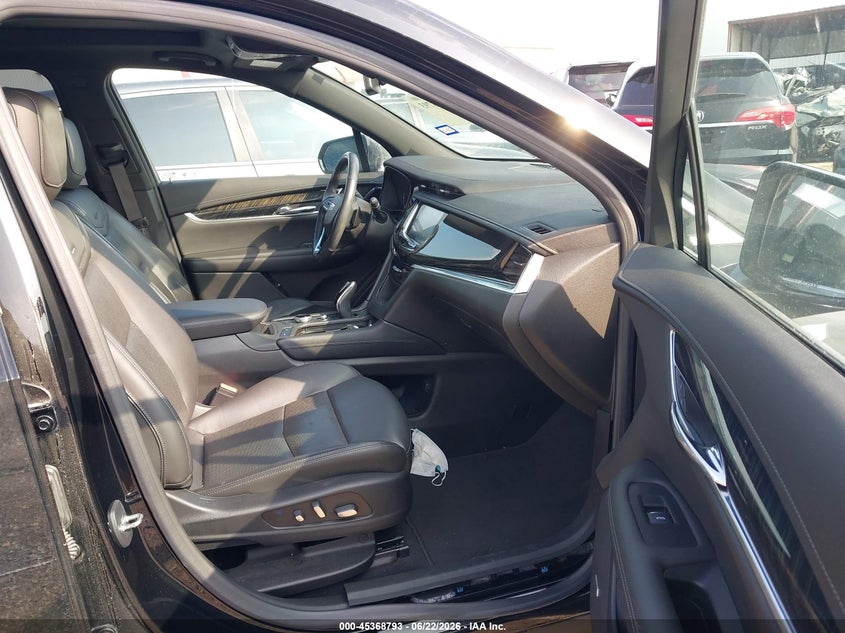 2020 Cadillac Xt6 VIN 1GYKPCRS6LZ124357 IAAI salvage auction — THEFT, Original (Texas), sold $11,600 on 2026-08-09 (photo 5)
