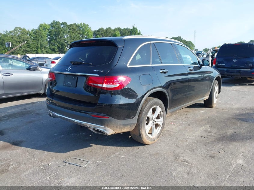 2018 Mercedes-benz Glc class VIN WDC0G4KB0JV111356 IAAI salvage auction — NORMAL WEAR, Repossession Paperwork (Georgia), sold $9,250 on 2026-08-12 (photo 4)