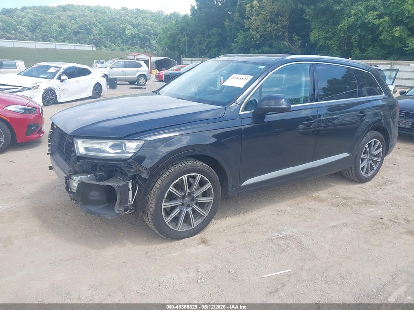 2017 Audi Q7 VIN WA1LAAF78HD004333 IAAI salvage auction — FRONT END, Clear (Tennessee), sold $4,350 on 2026-07-29 (photo 2)