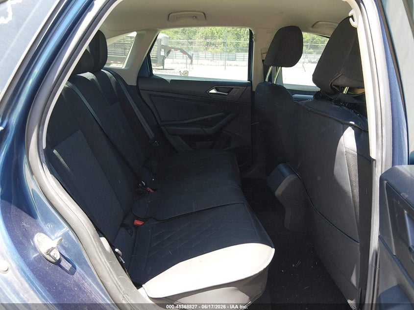 2021 Volkswagen Jetta VIN 3VWC57BU8MM052385 IAAI salvage auction — FRONT END, Salvage Title, sold $4,175 on 2026-08-22 (photo 8)