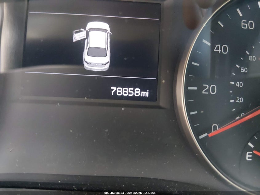 2018 Kia Cadenza VIN KNALB4J16J5116472 IAAI salvage auction — FRONT END, Salvage Title, sold $1,350 on 2026-07-18 (photo 7)