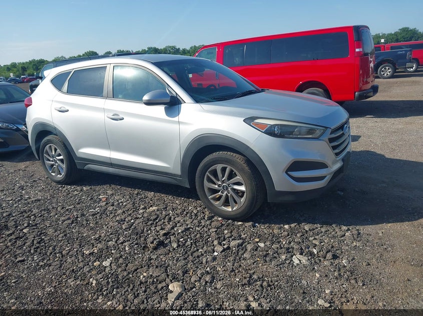 2018 Hyundai Tucson VIN KM8J2CA42JU655851 IAAI salvage auction — NORMAL WEAR, Sf97 (Ohio), sold $8,800 on 2026-07-15 (photo 1)