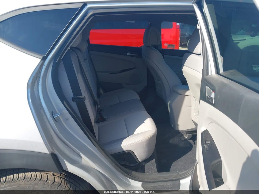 2018 Hyundai Tucson VIN KM8J2CA42JU655851 IAAI salvage auction — NORMAL WEAR, Sf97 (Ohio), sold $8,800 on 2026-07-15 (photo 8)