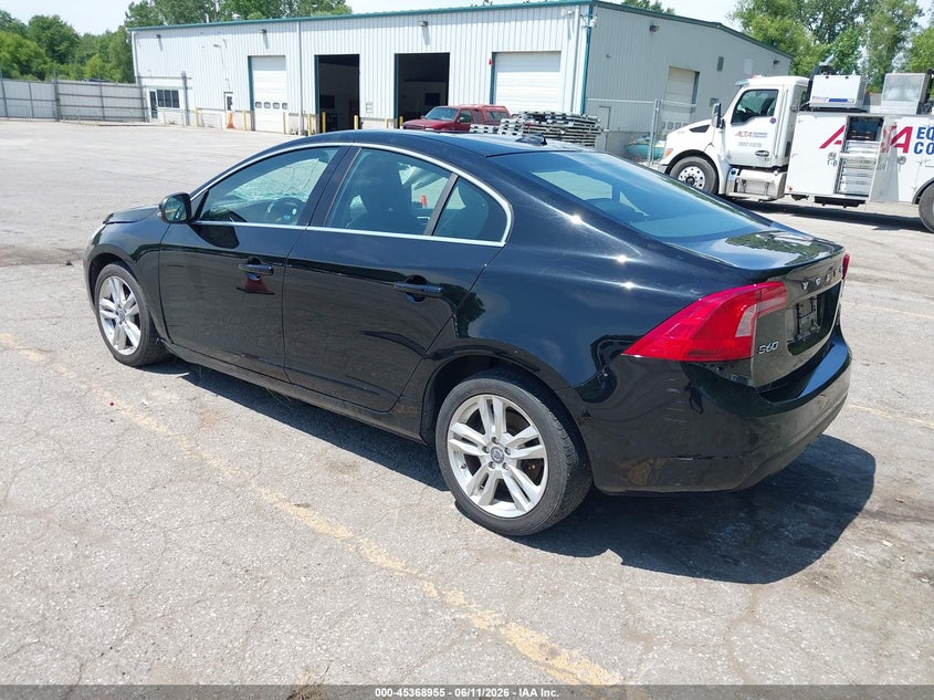 2013 Volvo S60 VIN YV1612FS7D2210630 IAAI salvage auction — FRONT END, Clear (Michigan), sold $400 on 2026-07-13 (photo 3)