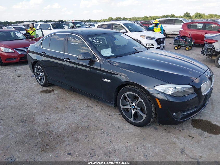 2013 BMW 5er VIN WBAFZ9C50DC751905 IAAI salvage auction — REAR END, Original (Texas), sold $4,550 on 2026-07-28 (photo 1)