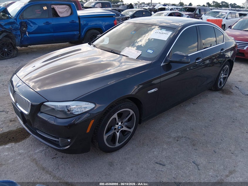 2013 BMW 5er VIN WBAFZ9C50DC751905 IAAI salvage auction — REAR END, Original (Texas), sold $4,550 on 2026-07-28 (photo 2)