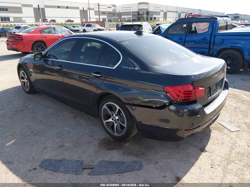 2013 BMW 5er VIN WBAFZ9C50DC751905 IAAI salvage auction — REAR END, Original (Texas), sold $4,550 on 2026-07-28 (photo 3)