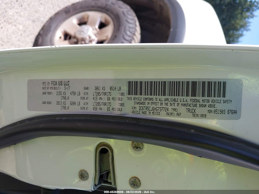 2017 Ram 2500 VIN 3C6TR5CJ6HG737724 IAAI salvage auction — NORMAL WEAR, Sf97 (Washington), sold $15,300 on 2026-07-29 (photo 9)
