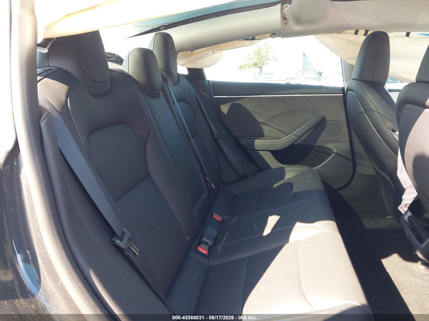2025 Tesla Model 3 VIN 5YJ3E1EB5SF928311 IAAI salvage auction — RIGHT REAR, Salvage Title, sold $3,700 on 2026-07-29 (photo 8)