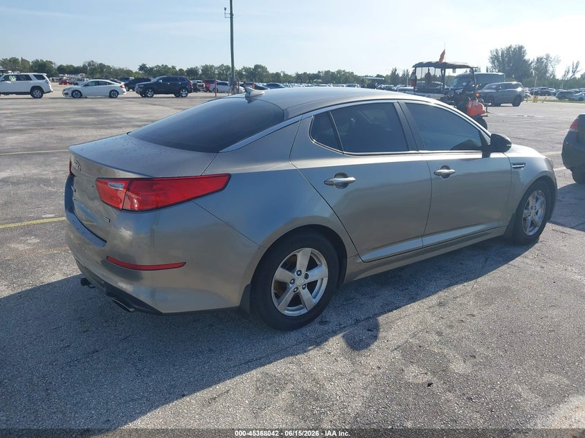2015 Kia Optima VIN 5XXGM4A74FG508288 IAAI salvage auction — NORMAL WEAR, Clear (Florida), sold $475 on 2026-07-30 (photo 4)