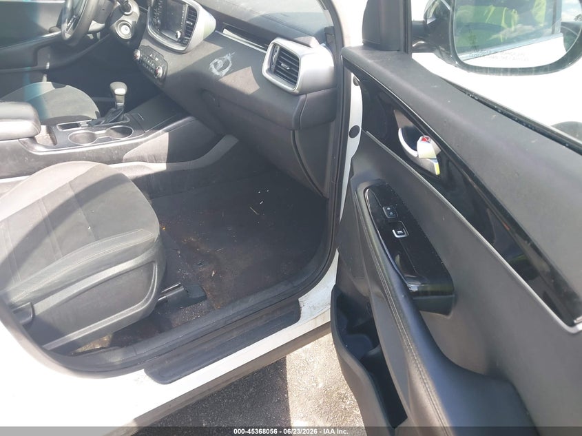 2020 Kia Sorento VIN 5XYPG4A37LG662571 IAAI salvage auction — NORMAL WEAR, Repossession Paperwork (Georgia), sold $2,225 on 2026-07-22 (photo 5)