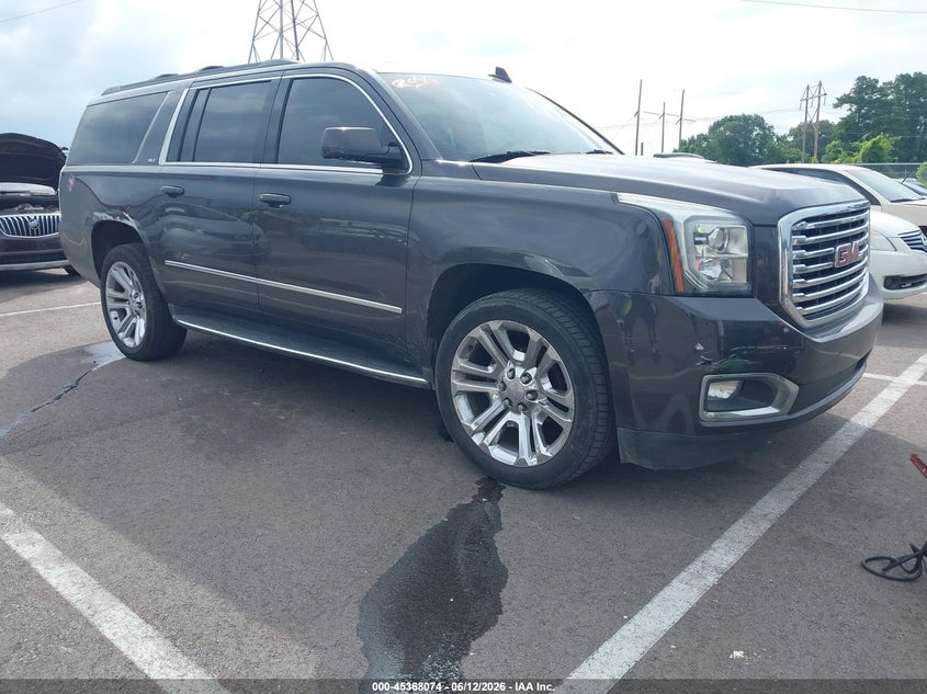 2017 Gmc Yukon xl VIN 1GKS1GKC0HR256110 IAAI salvage auction — RIGHT FRONT, Clear (Tennessee), sold $5,300 on 2026-07-07 (photo 1)