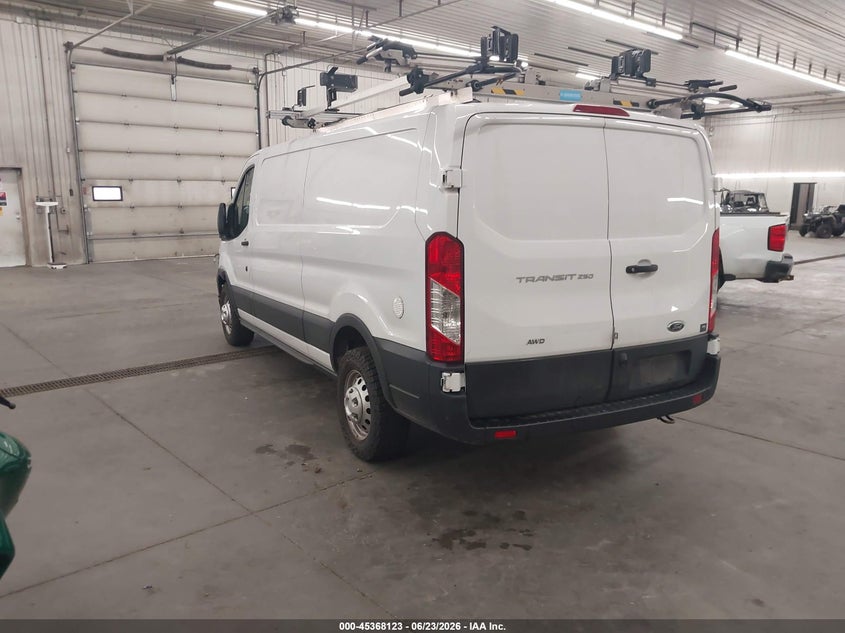 2022 Ford Transit-250 VIN 1FTBR2Y82NKA62189 IAAI salvage auction — FRONT END, Clear (Wisconsin), sold $11,300 on 2026-07-28 (photo 3)