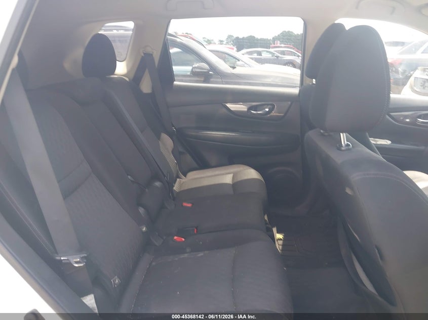 2020 Nissan Rogue VIN JN8AT2MV5LW114076 IAAI salvage auction — NORMAL WEAR, Clear (New York), sold $1,250 on 2026-07-21 (photo 8)