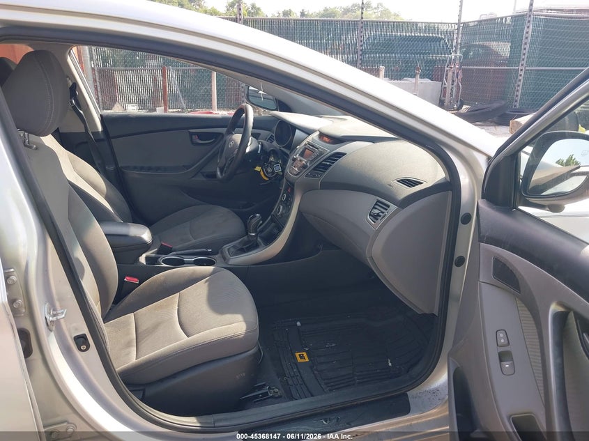 2014 Hyundai Elantra VIN KMHDH4AE0EU037413 IAAI salvage auction — NORMAL WEAR, Clear (Maryland), sold $900 on 2026-07-09 (photo 5)