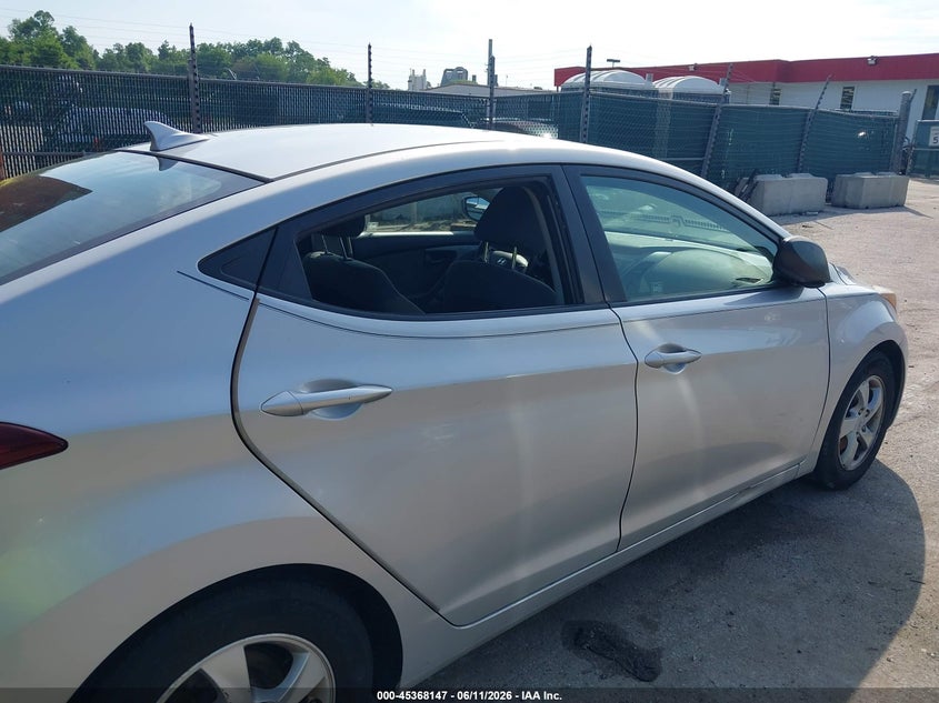 2014 Hyundai Elantra VIN KMHDH4AE0EU037413 IAAI salvage auction — NORMAL WEAR, Clear (Maryland), sold $900 on 2026-07-09 (photo 6)