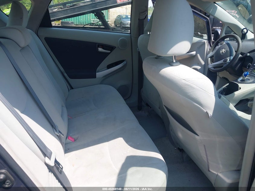2011 Toyota Prius VIN JTDKN3DU7B0273240 IAAI salvage auction — RIGHT SIDE, Clear (Maryland), sold $500 on 2026-07-07 (photo 8)