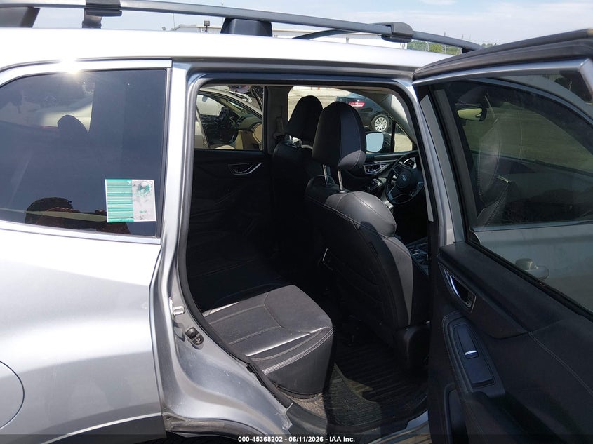 2019 Subaru Forester VIN JF2SKAUC1KH466359 IAAI salvage auction — NORMAL WEAR, Clear (Florida), sold $3,025 on 2026-07-10 (photo 8)