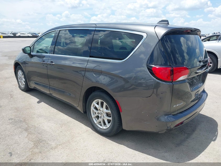 2022 Chrysler Voyager VIN 2C4RC1CG0NR131083 IAAI salvage auction — NORMAL WEAR, Sf97 (Texas), sold $14,575 on 2026-08-04 (photo 3)