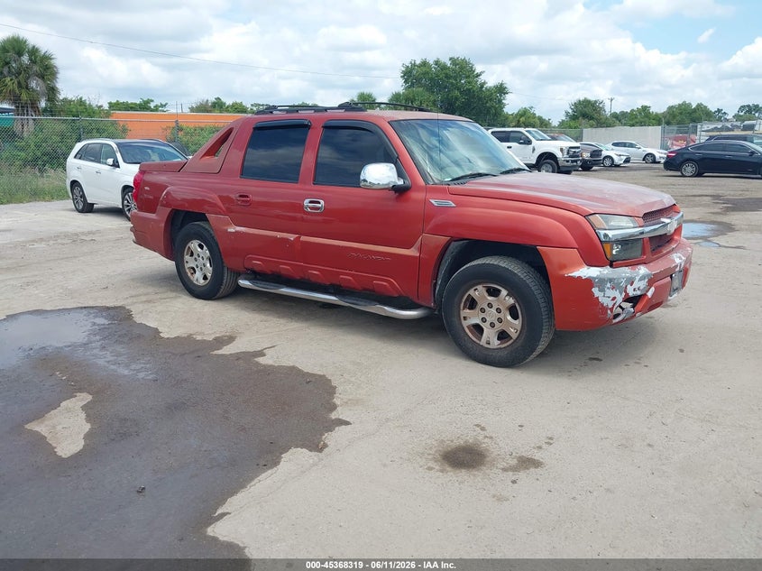 2002 Chevrolet Avalanche VIN 3GNEK13T42G243828 IAAI salvage auction — LEFT FRONT, Clear (Florida), sold $1,500 on 2026-07-19 (photo 1)