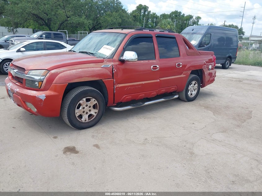 2002 Chevrolet Avalanche VIN 3GNEK13T42G243828 IAAI salvage auction — LEFT FRONT, Clear (Florida), sold $1,500 on 2026-07-19 (photo 2)