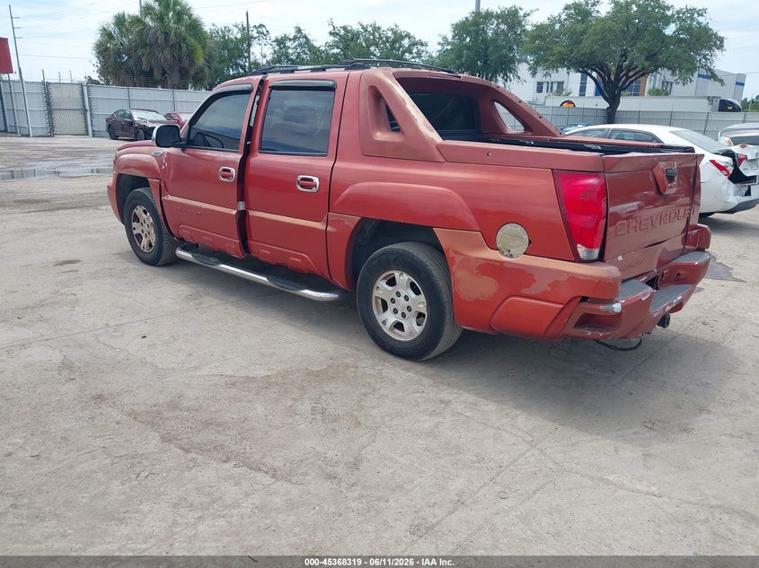 2002 Chevrolet Avalanche VIN 3GNEK13T42G243828 IAAI salvage auction — LEFT FRONT, Clear (Florida), sold $1,500 on 2026-07-19 (photo 3)