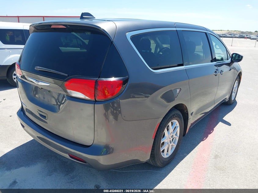 2022 Chrysler Voyager VIN 2C4RC1CG4NR127800 IAAI salvage auction — NORMAL WEAR, Sf97 (Texas), sold $14,100 on 2026-08-04 (photo 4)