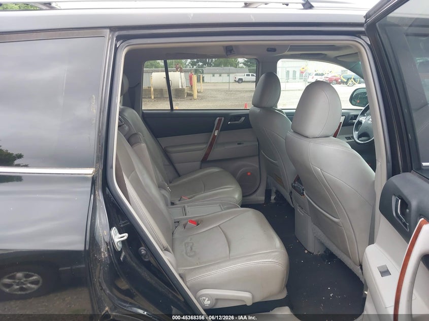2013 Toyota Highlander VIN 5TDDK3EH0DS217644 IAAI salvage auction — FRONT END, Salvage (Ohio), sold $3,900 on 2026-07-05 (photo 8)