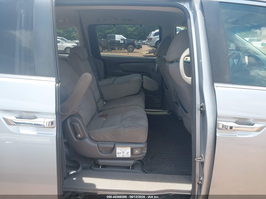 2017 Honda Odyssey VIN 5FNRL5H37HB012945 IAAI salvage auction — REAR END, Salvage (Alabama), sold $2,000 on 2026-07-19 (photo 8)