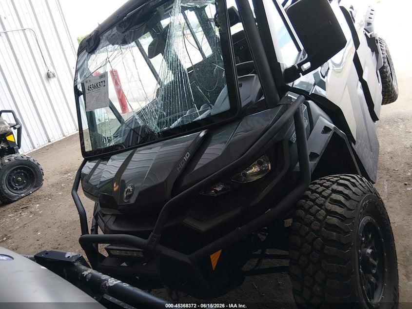 2022 Can-am/ brp Traxter VIN 3JBUUAX45NK003323 IAAI salvage auction — SIDE, Salvage Title, sold $6,950 on 2026-09-02 (photo 5)