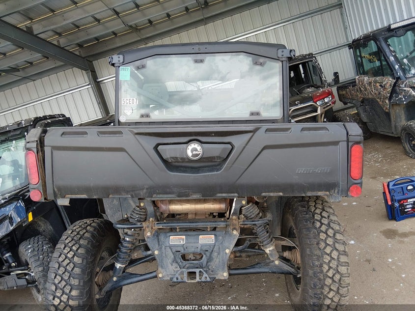 2022 Can-am/ brp Traxter VIN 3JBUUAX45NK003323 IAAI salvage auction — SIDE, Salvage Title, sold $6,950 on 2026-09-02 (photo 6)