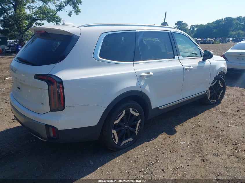 2023 Kia Telluride VIN 5XYP3DGC6PG338830 IAAI salvage auction — FRONT END, Mv-907A (New York), sold $5,600 on 2026-07-28 (photo 4)