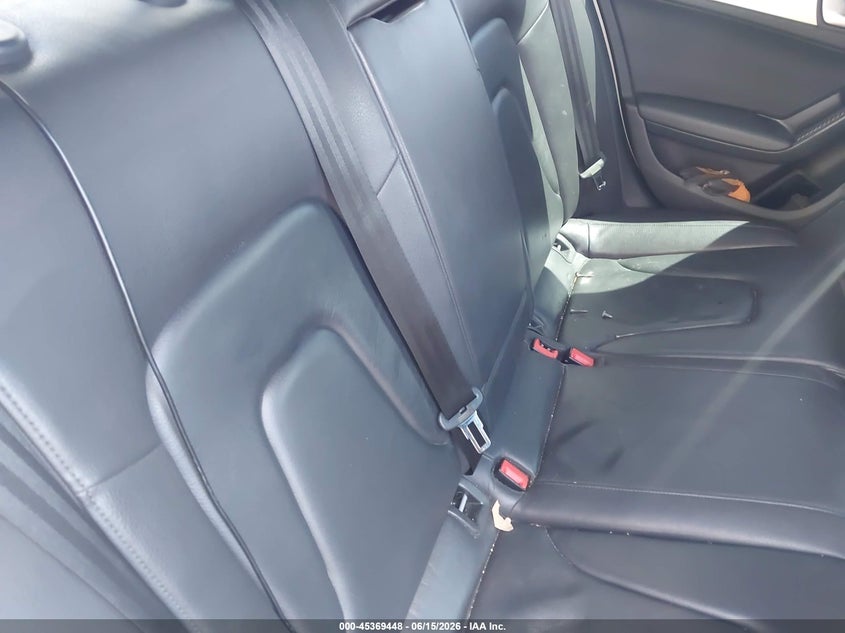2016 Audi A4 VIN WAUAFAFL3GN003558 IAAI salvage auction — NORMAL WEAR, Clear (New York), sold $475 on 2026-07-14 (photo 8)