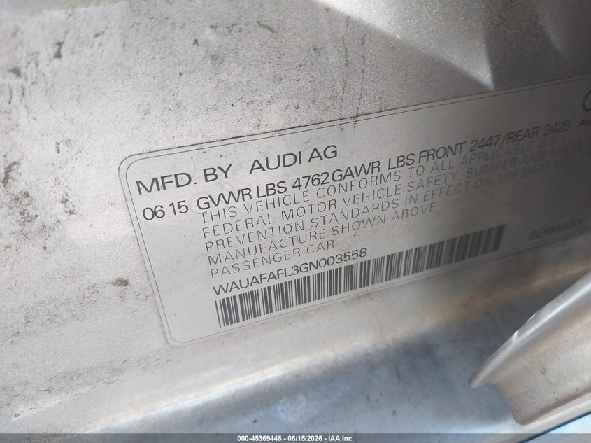 2016 Audi A4 VIN WAUAFAFL3GN003558 IAAI salvage auction — NORMAL WEAR, Clear (New York), sold $475 on 2026-07-14 (photo 9)