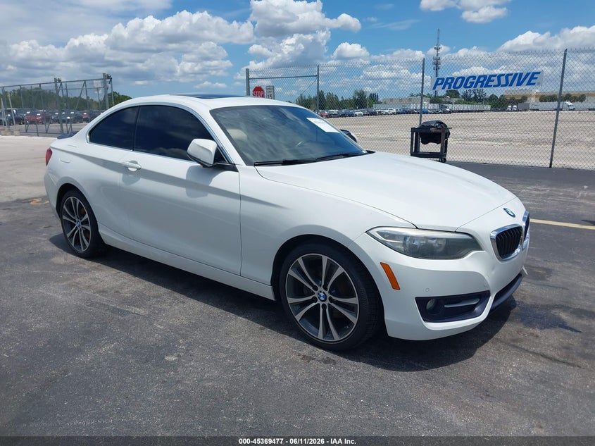 2017 BMW VIN WBA2F9C38HV664723 IAAI salvage auction — UNDERCARRIAGE, Rebuildable (Florida), sold $3,025 on 2026-07-23 (photo 1)