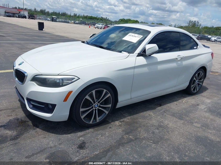 2017 BMW VIN WBA2F9C38HV664723 IAAI salvage auction — UNDERCARRIAGE, Rebuildable (Florida), sold $3,025 on 2026-07-23 (photo 2)