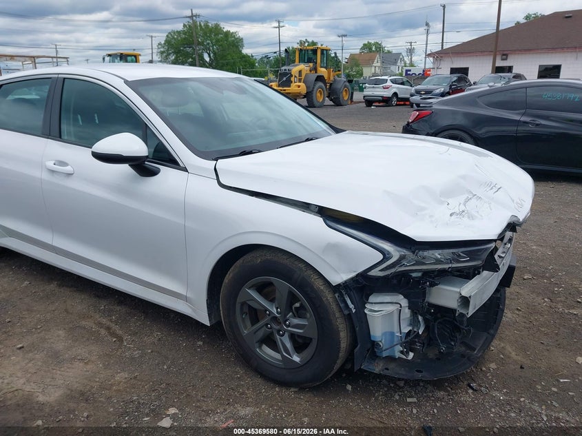 2022 Kia K5 VIN 5XXG24J2XNG115159 IAAI salvage auction — FRONT END, Mv-907A (New York), sold $3,450 on 2026-07-08 (photo 6)