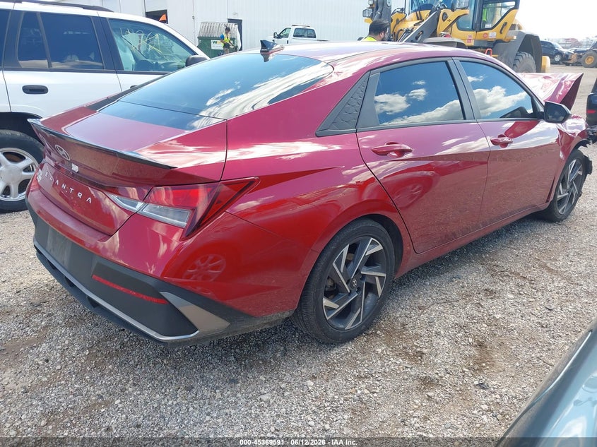 2025 Hyundai Elantra VIN KMHLM4DG7SU969978 IAAI salvage auction — FRONT END, Salvage (Illinois), sold $2,900 on 2026-08-27 (photo 4)