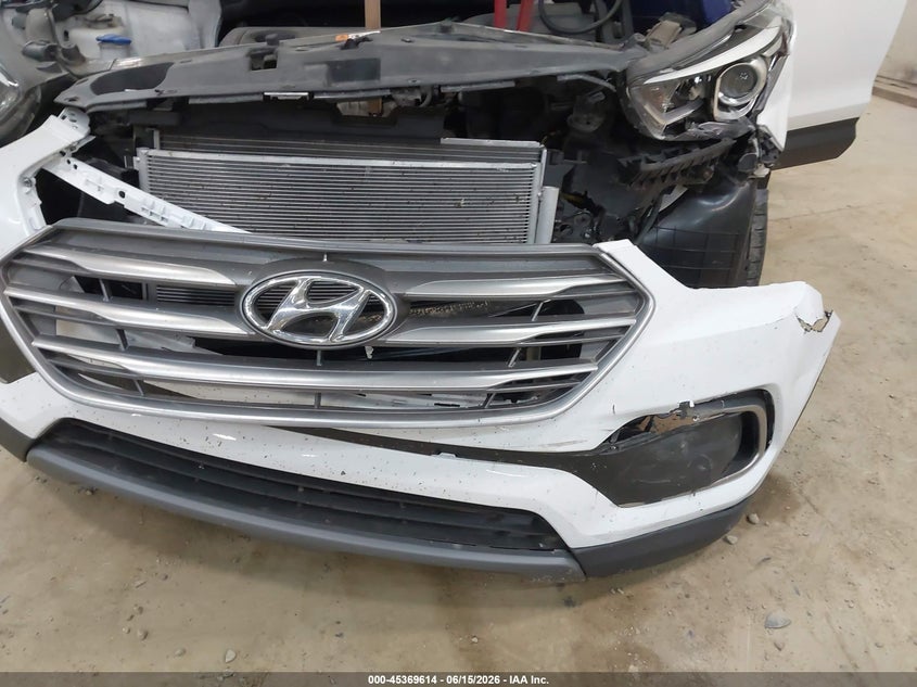 2018 Hyundai Santa fe VIN 5XYZT3LB0JG532857 IAAI salvage auction — FRONT END, Salvage Title, sold $1,250 on 2026-07-24 (photo 6)