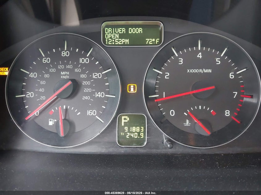2009 Volvo C70 VIN YV1MC67209J075415 IAAI salvage auction — FRONT END, Salvage (Rhode Island), sold $25 on 2026-07-28 (photo 7)