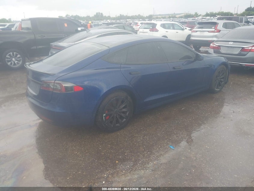 2016 Tesla Model s VIN 5YJSA1E12GF173253 IAAI salvage auction — SIDE, Original (Texas), sold $6,700 on 2026-07-16 (photo 4)