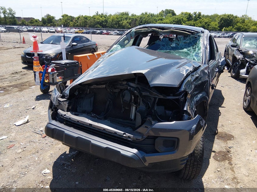 2020 Toyota Tacoma VIN 5TFAX5GN8LX185652 IAAI salvage auction — ALL OVER, Salvage (Tennessee), sold $2,800 on 2026-07-30 (photo 6)