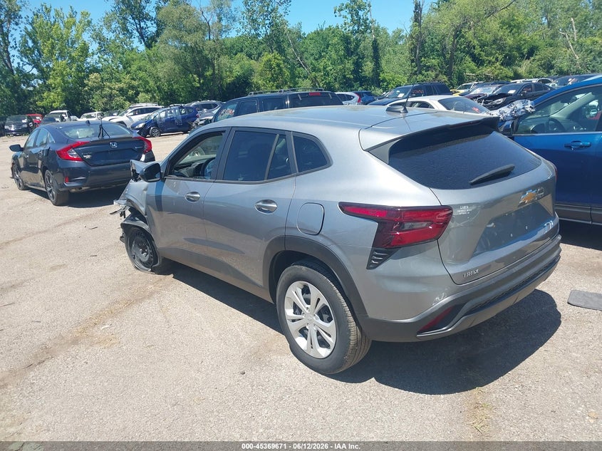2025 Chevrolet Trax VIN KL77LFEP7SC129768 IAAI salvage auction — LEFT FRONT, Salvage (Ohio), sold $3,250 on 2026-07-28 (photo 3)