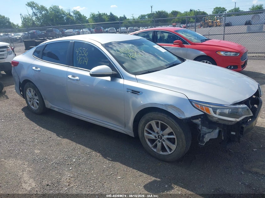 2016 Kia Optima VIN 5XXGT4L37GG028700 IAAI salvage auction — NORMAL WEAR, Clear (Virginia), sold $575 on 2026-07-21 (photo 1)