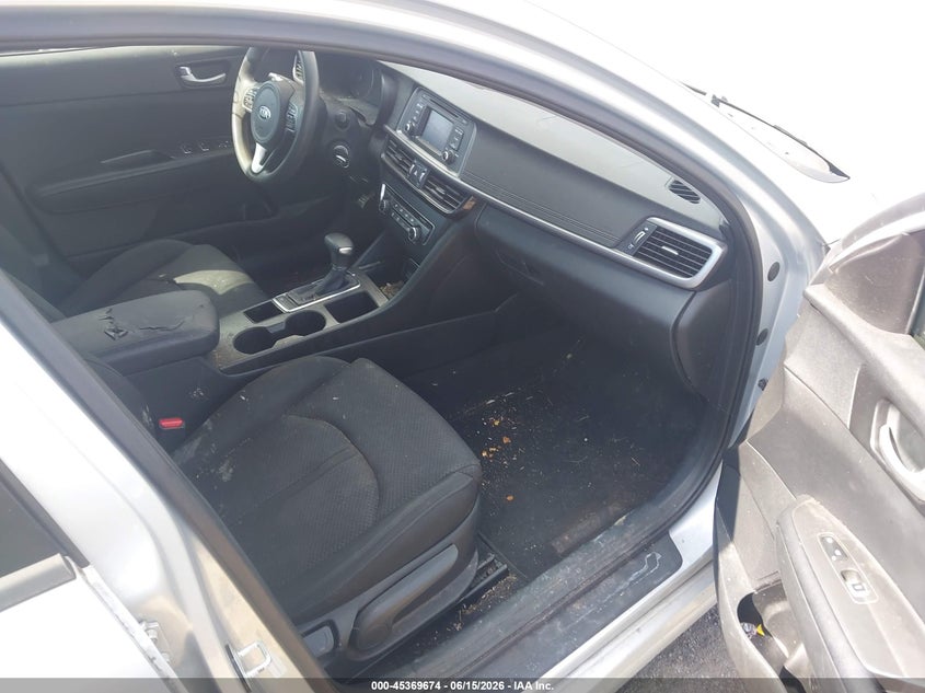 2016 Kia Optima VIN 5XXGT4L37GG028700 IAAI salvage auction — NORMAL WEAR, Clear (Virginia), sold $575 on 2026-07-21 (photo 5)