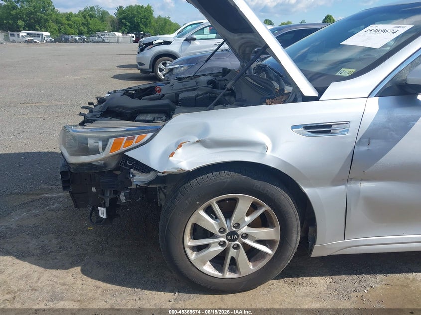 2016 Kia Optima VIN 5XXGT4L37GG028700 IAAI salvage auction — NORMAL WEAR, Clear (Virginia), sold $575 on 2026-07-21 (photo 6)