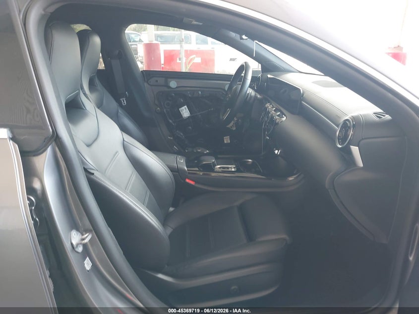 2020 Mercedes-benz Cla-klasse VIN WDD5J4HB3LN071500 IAAI salvage auction — FRONT END, Salvage Title, sold $8,100 on 2026-07-17 (photo 5)