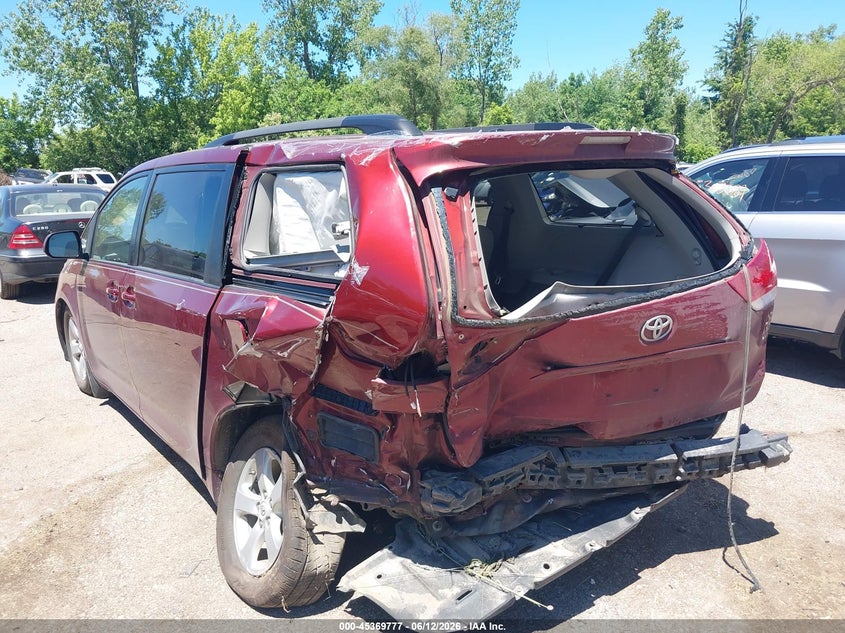 2011 Toyota Sienna VIN 5TDKK3DC0BS017728 IAAI salvage auction — REAR END, Salvage (Ohio), sold $800 on 2026-07-14 (photo 3)